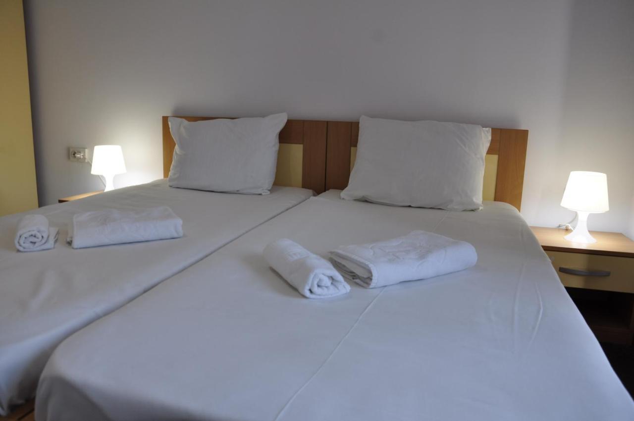 Manea Orsova Hotel Ngoại thất bức ảnh