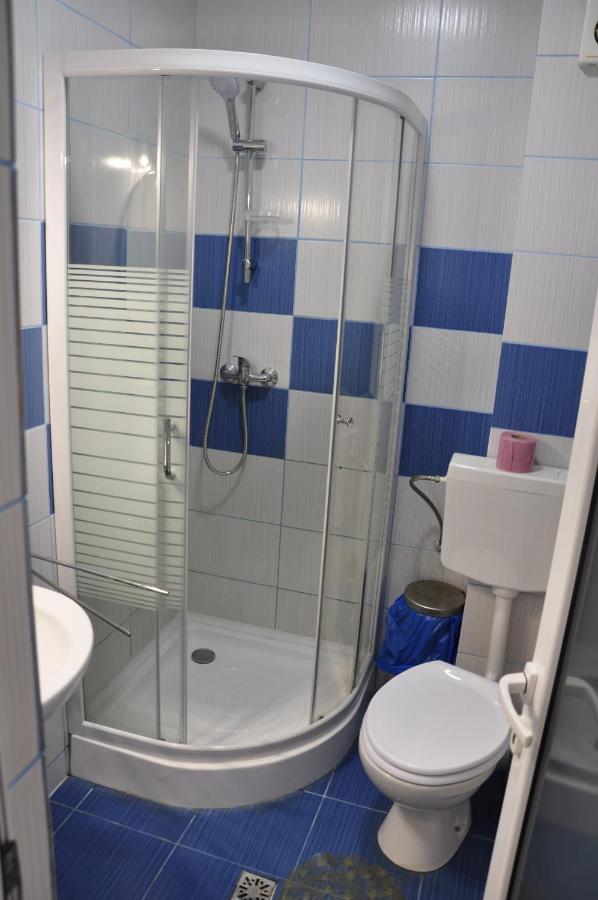 Manea Orsova Hotel Ngoại thất bức ảnh